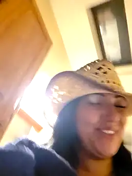 LittleMissEeve live cam