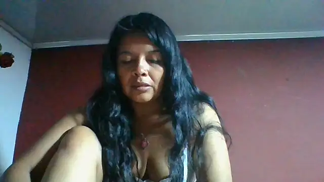 DianaOchoa_ live cam on StripChat