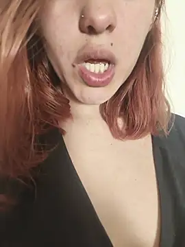 Victoria_Beaumont webcam