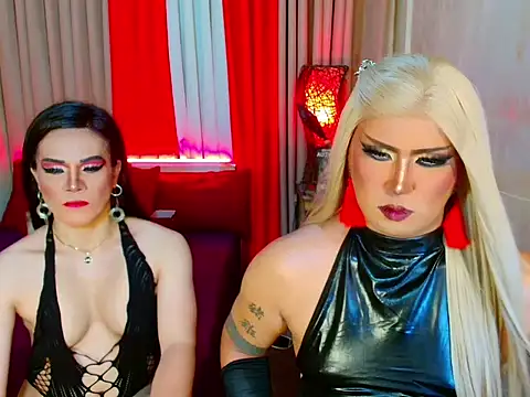 Wildest_Slave_Huntress webcam
