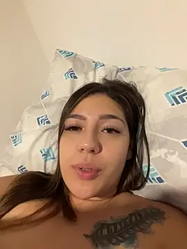 Latina_vanessa