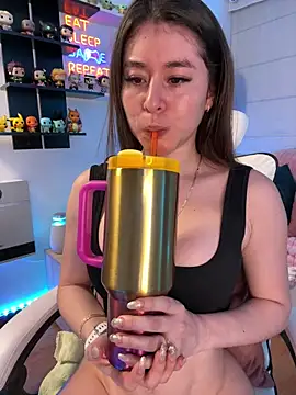 Sharon_07 live cam