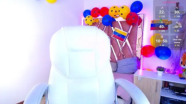 Elizabeth_Evans1 live cam