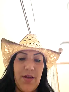 LittleMissEeve live cam