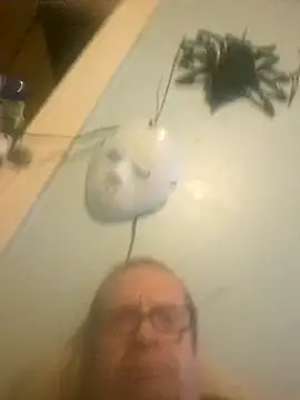 fastesttongue1680 webcam