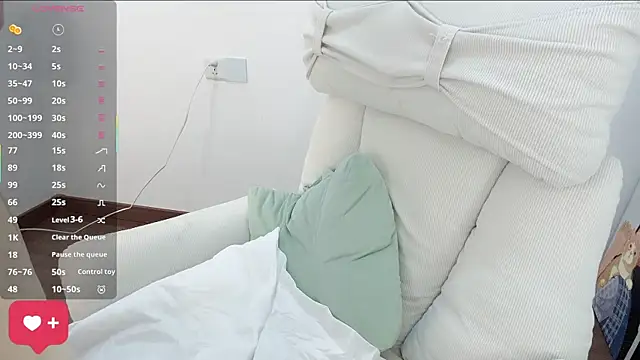 peachy_kiss webcam