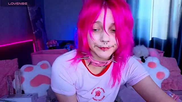 KittieHeart webcam
