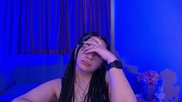 AdrianaToress webcam