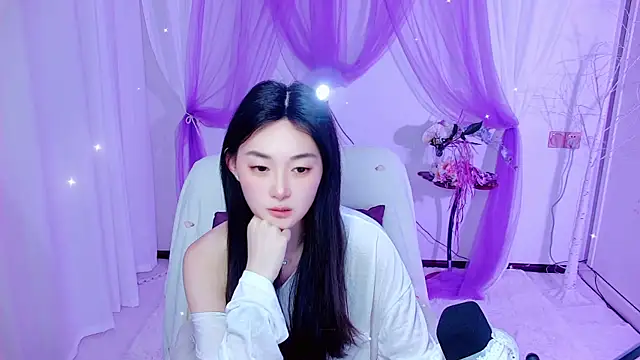 Tili_Lucky webcam