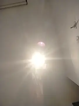 Amelie_Fontaine webcam