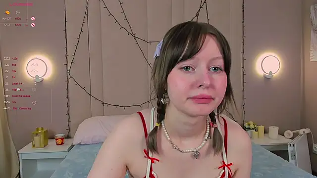 AdeleSilvy webcam
