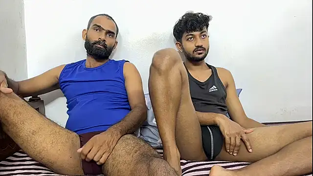 DesiDaddyandSon webcam