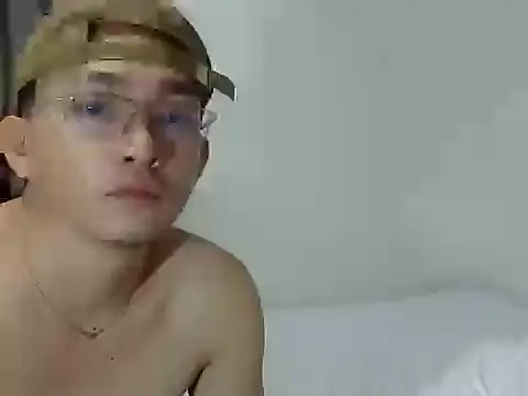 Stud_Aaron webcam