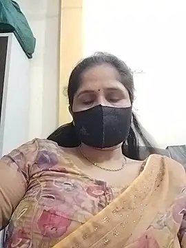 sexxyradha live cam