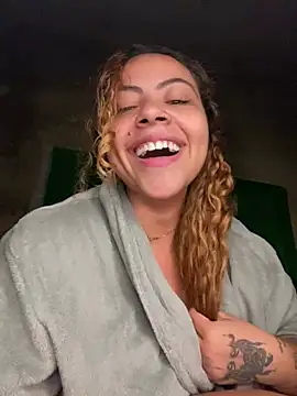 Chloe_Leaozinho live cam