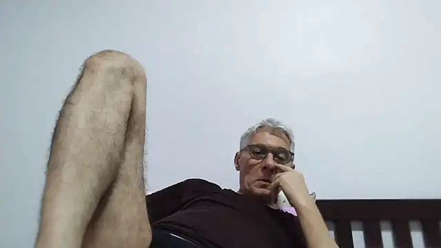BIGUNCUTHARDCOCK webcam