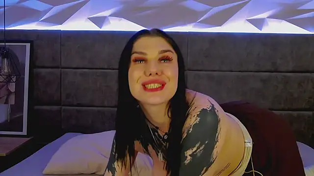 maevemoon (F young) - slapping tits