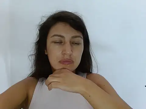 SarahFriendly webcam