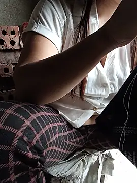Sara_pusyy webcam