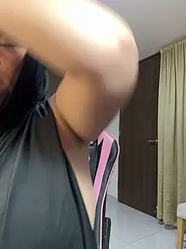 sweetmuslim01 webcam