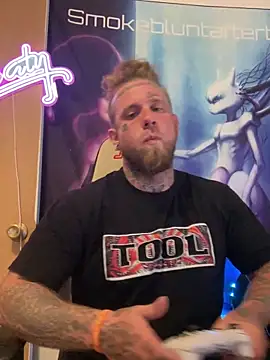 Smokebluntafterblunt webcam