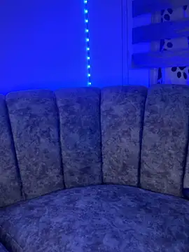 LARIISSAEVANS webcam