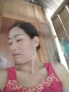lris-Beauty77 webcam