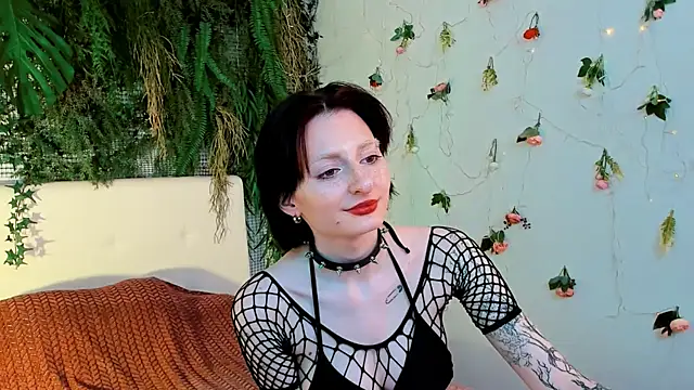 Kira__Cutie webcam