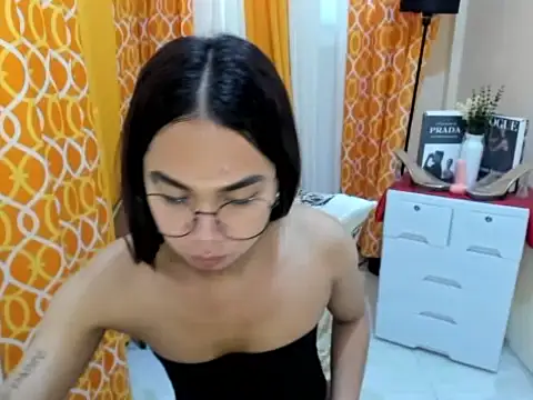 TsAlexa_Blaire webcam