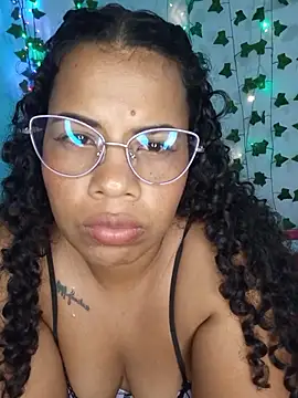 Bigass_Curly02 webcam