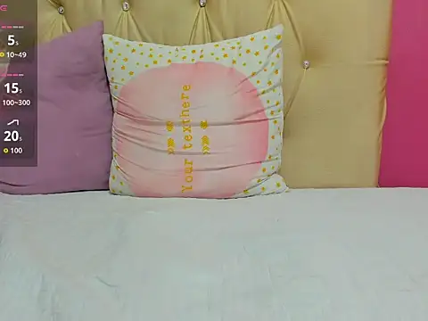 LorenaxxHot webcam
