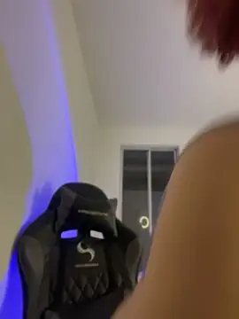 leyah__ - Leyah__'s free webcam - UK Sex Cams