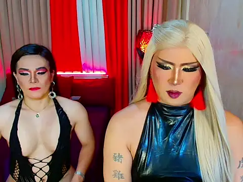 Wildest_Slave_Huntress webcam