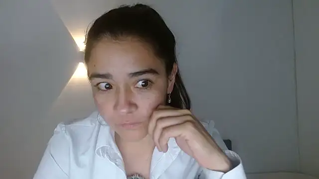sensualstryp webcam