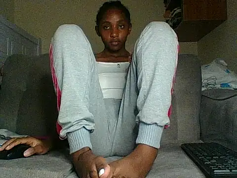 Velvet_peach webcam