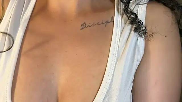 You_Ana31 webcam