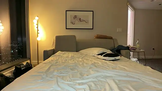 GennaJames live cam