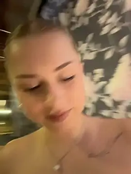 ninaverse (F teen) - Fuck my ass 🤩
