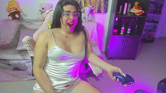 Khalifa_Gold webcam