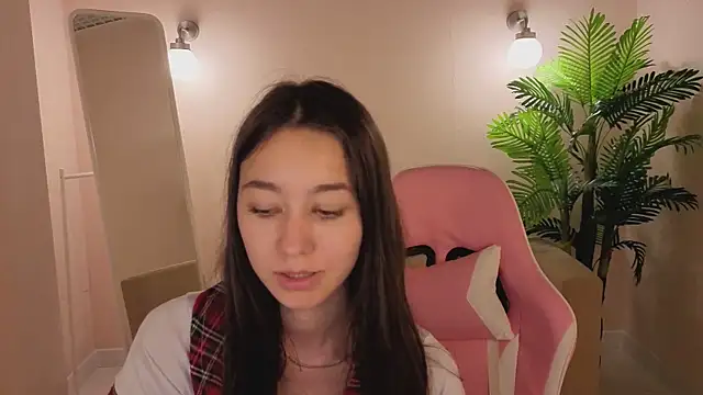 Nicole_Brownie webcam