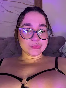 mia_khalaf webcam
