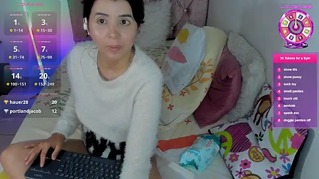 amelia_petiite webcam