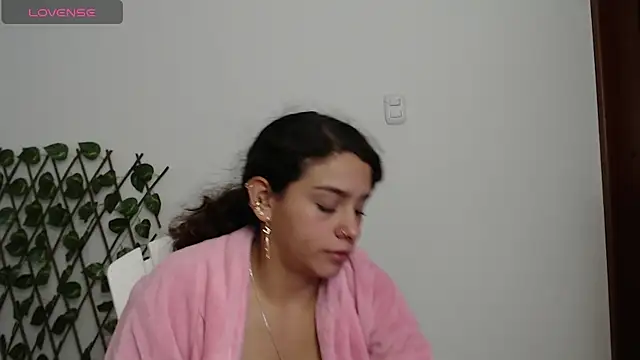 Sarabubbie webcam