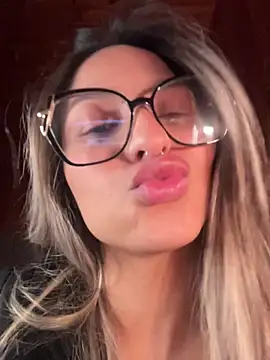 AliceStone19 webcam