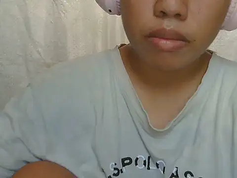ChubbyButty live cam on StripChat