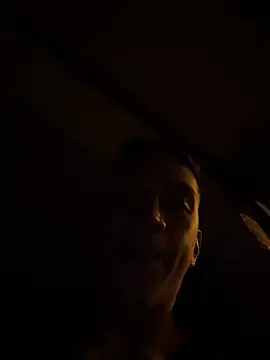 OliverWest04 webcam