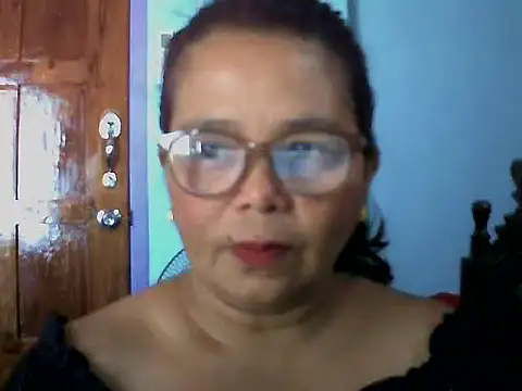 Flowerblossom123 webcam