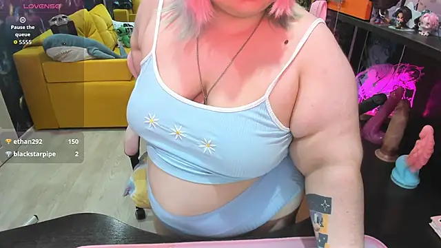 Softie_Sofy webcam