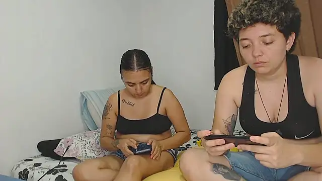 kathy_luisa webcam