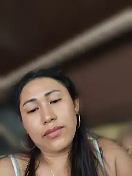 Filipina_Desire webcam
